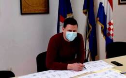 POTPISANI UGOVORI ZA 30 GRADSKIH STPENDIJA
