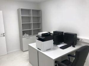 32396432_10215651515872048_3025534834870059008_n-1